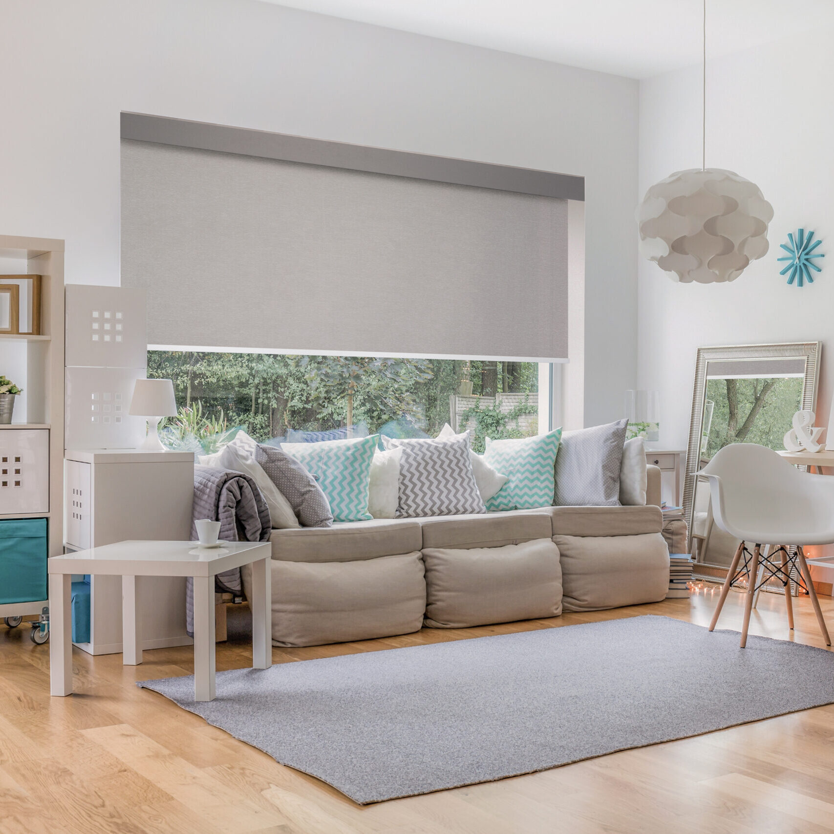 Norman Soluna Roller Shades